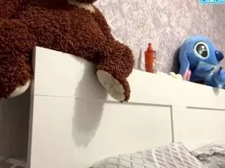 milaflores from CamSoda is Freechat