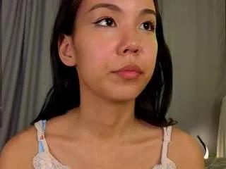 mildredamond from CamSoda is Freechat