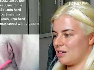 misslolaa from CamSoda is Freechat