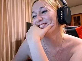 missyanzalone from CamSoda is Freechat