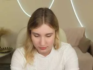 Monagravlin from CamSoda