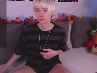 Mothkink from CamSoda