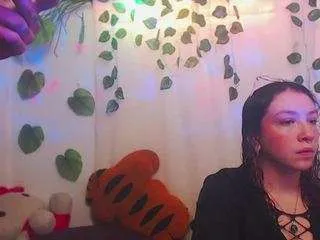 mysticniight from CamSoda is Freechat