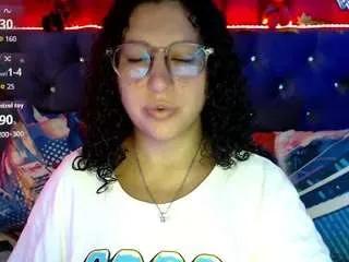 nahomy-moon from CamSoda is Freechat