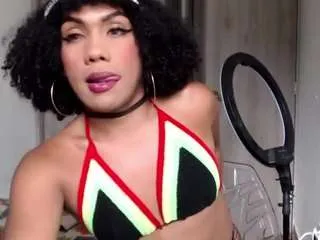 Natalyy-gold from CamSoda