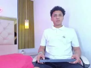 Naturo-sex from CamSoda