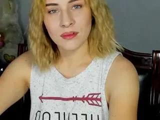 nellyicee from CamSoda