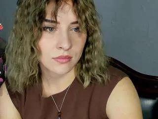 nellyicee from CamSoda