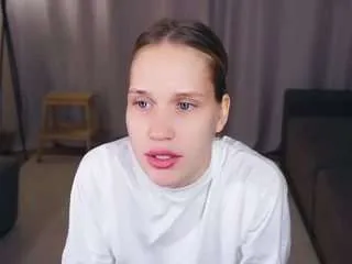 nerissamcinroy from CamSoda is Freechat