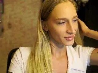 nicoletteeshea from CamSoda is Freechat