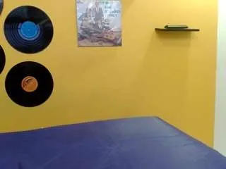 Nicollbodybig21 from CamSoda