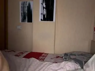 orphamalarkey from CamSoda is Freechat