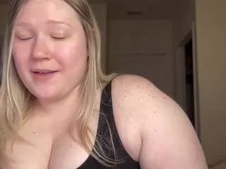 Piggyrose from CamSoda