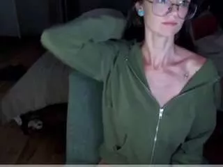 Plantbabeee from CamSoda