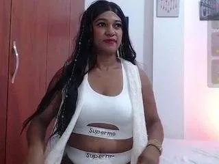 queen-dayanna from CamSoda is Freechat
