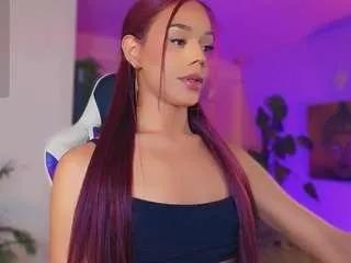 queen-violett1 from CamSoda is Freechat