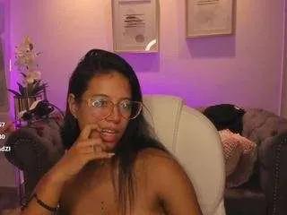 raven-stonee from CamSoda is Freechat