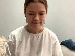 Rosinamcwhirter from CamSoda