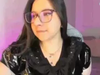 Roxxanne-bail from CamSoda