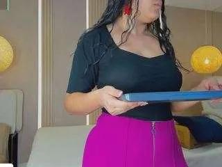sabrina-shark from CamSoda is Freechat