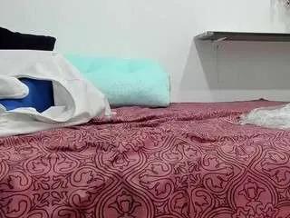 samantha-loren18 from CamSoda is Freechat
