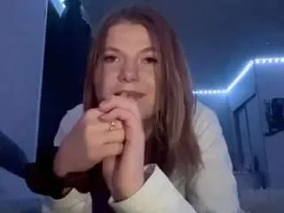 savannahbaker from CamSoda is Freechat