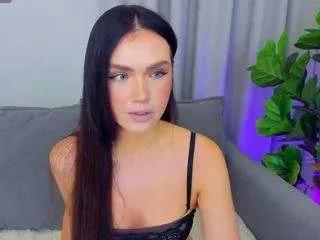 sexyangeloux from CamSoda is Freechat
