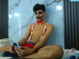 sexystrongerhott from CamSoda is Freechat