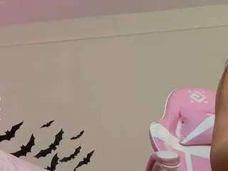 Shayloren from CamSoda