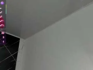 Shirleyhot from CamSoda