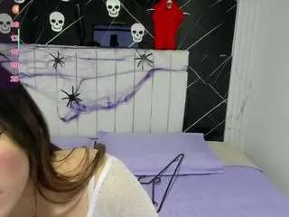 shirleyhot from CamSoda is Freechat