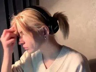 simonaaguada from CamSoda is Freechat