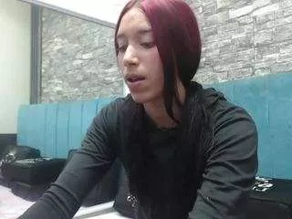 Skinny-brenda from CamSoda