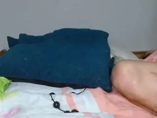 Smalltenida69 from CamSoda