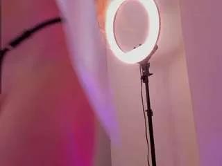 sophiaasensual from CamSoda is Freechat
