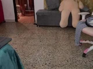 streamstars2 from CamSoda is Freechat