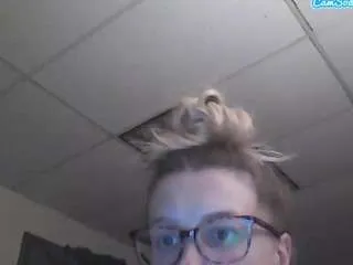 sugarrgirll from CamSoda is Freechat