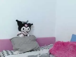 suzan-30 from CamSoda is Freechat