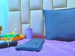 sweet-amye from CamSoda is Freechat