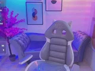 tamaragrays from CamSoda