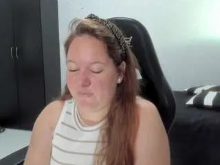 tamyshine87 from CamSoda is Freechat