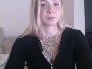 tattoobbgirl from CamSoda is Freechat