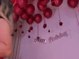 tiifany-lopez from CamSoda is Freechat