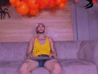 tonyy-19 from CamSoda is Freechat