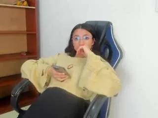 valentinaluxee from CamSoda is Freechat