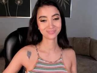 valeriavelvet from CamSoda is Freechat