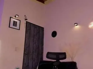 valerioledger from CamSoda is Freechat