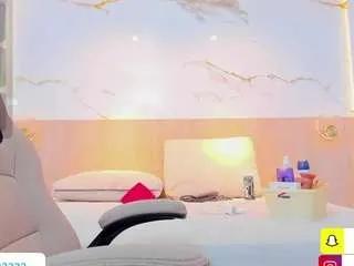 valirya-devote from CamSoda is Freechat