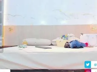 valirya-devote from CamSoda is Freechat