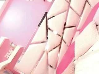 vanessapintoo from CamSoda is Freechat